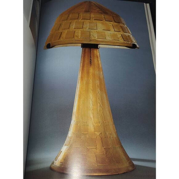 DAUM: MASTERS OF FRENCH DECORATIVE GLASS By Clotilde Bacri  Hardcover dust jacke - Picture 9 of 12